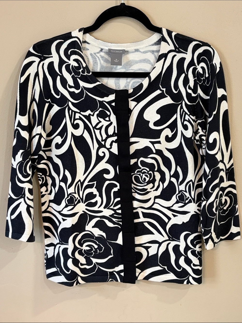 Ann Taylor Black & Ivory Floral Knit Cardigan, M